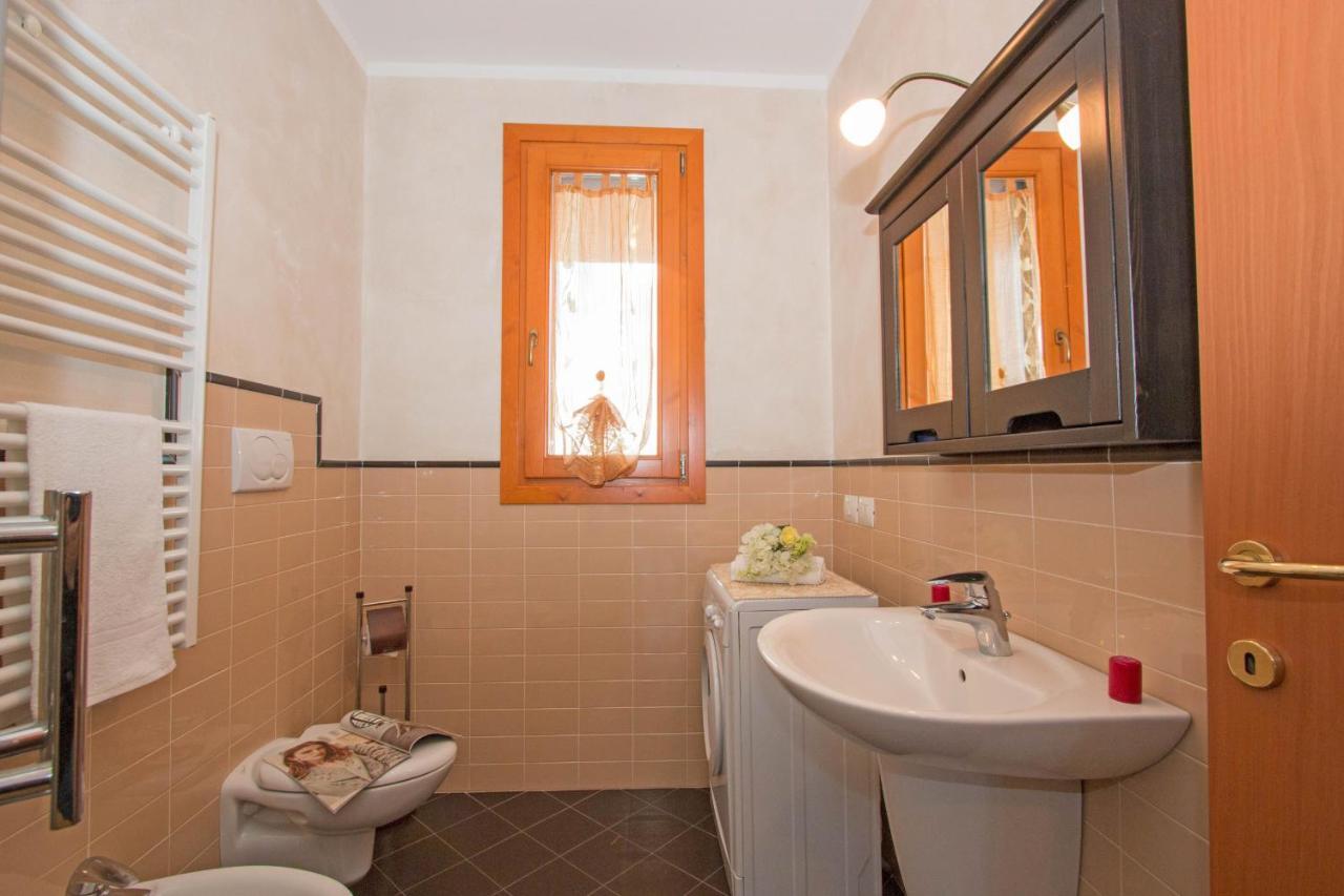Baglio Degli Ulivi 3 Apartment By Wonderful Italy Sirmione Exterior photo