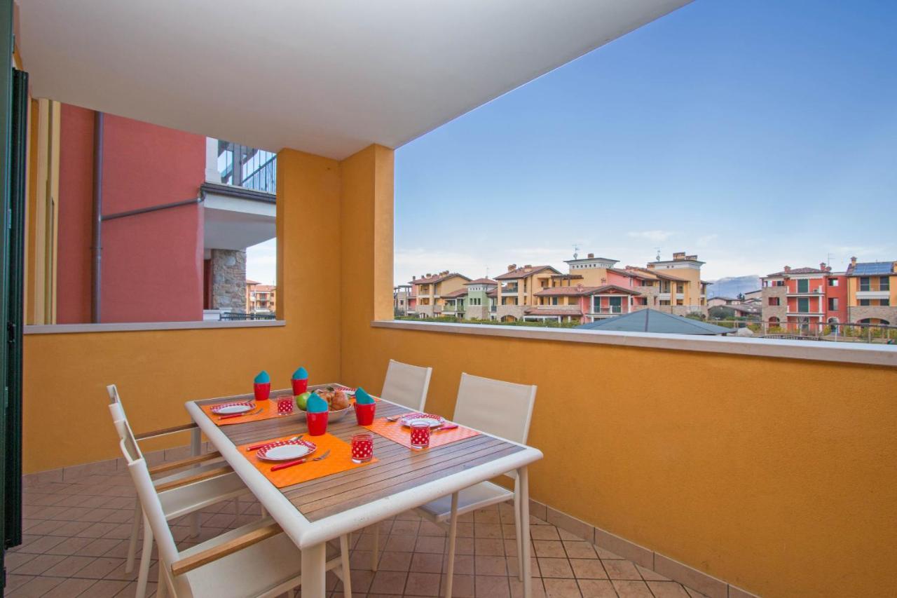 Baglio Degli Ulivi 3 Apartment By Wonderful Italy Sirmione Exterior photo